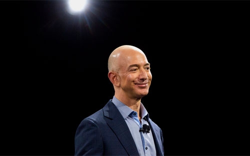 Tỷ phú Jeff Bezos - Ảnh: Bloomberg.<br>