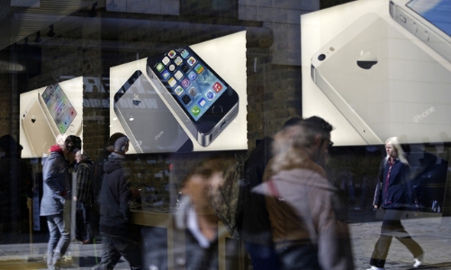Apple lại hốt được bạc từ Samsung