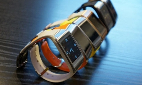 Đồng hồ thông minh, nước cờ sai của Samsung?