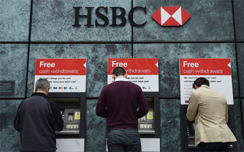 So với cùng kỳ năm ngoái, lợi nhuận trước thuế của HSBC - ngân hàng 
lớn nhất châu Âu - tăng 32%, vượt kỳ vọng của giới phân tích.