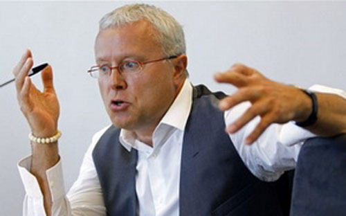 Ông chủ của các tờ báo lớn ở Anh như The Independent, The Evening Standard, tỷ phú Alexander Lebedev - Ảnh: News.<br>