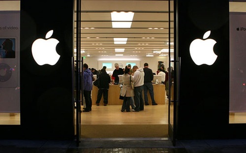Giá cổ phiếu của hãng công nghệ Apple đã giảm mạnh hơn 12% trong phiên giao dịch ngày 24/1, khiến giá trị vốn hóa thị trường của hãng sụt mạnh tới 60 tỷ USD.<br>