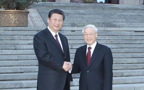 Tổng bí thư, Chủ tịch nước Trung Quốc Tập Cận Bình đón tiếp Tổng bí thư 
Nguyễn Phú Trọng trong chuyến thăm Trung Quốc của Tổng bí thư, tháng 
4/2015 - Ảnh: TTXVN.<br>