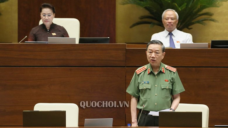 Bộ trưởng Bộ Công an Tô Lâm trả lời chất vấn 