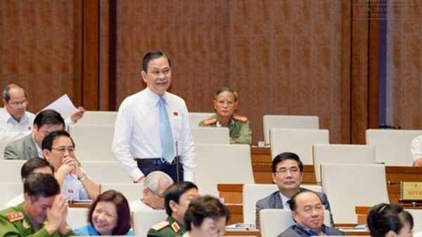 “Chủ tịch Quốc hội “can thiệp” chất vấn là cần thiết”