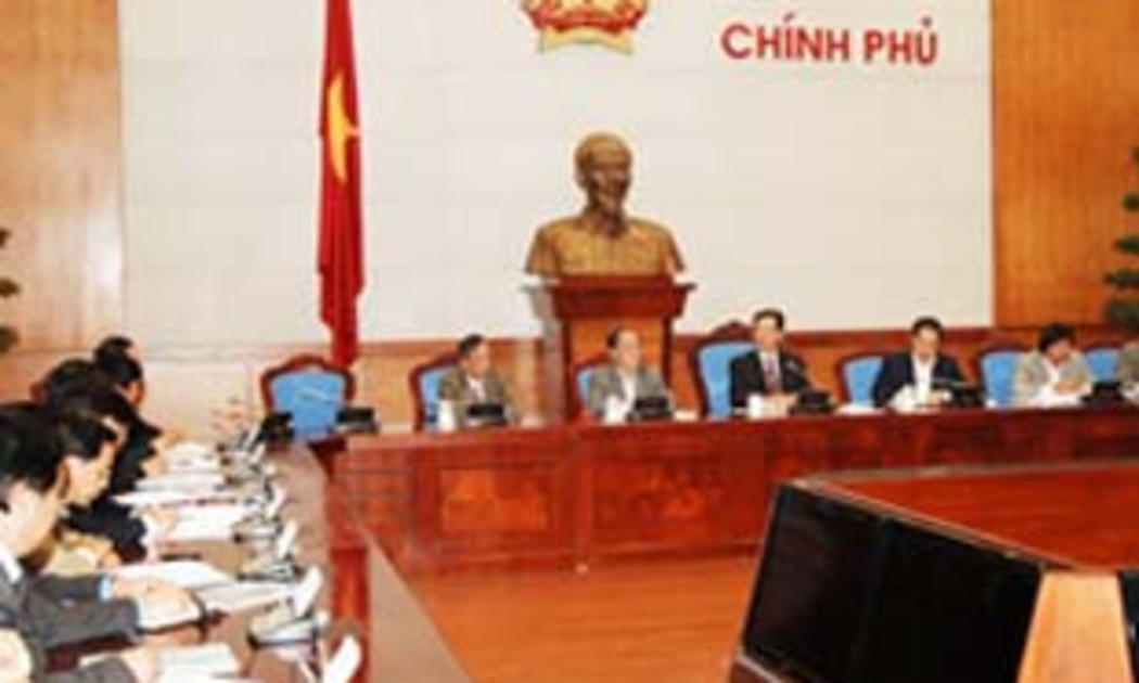 Lãnh đạo Chính phủ cùng các bộ, ngành thảo luận các giải pháp tháo gỡ khó khăn cho Tập đoàn Vinashin - Ảnh: Chinhphu.vn