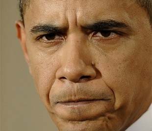 Khuôn mặt đăm chiêu của Tổng thống Mỹ Barack Obama trong cuộc họp báo tại Nhà Trắng, hôm 9/2. Kế hoạch kích thích kinh tế tới lúc này đã có thể được xem là một chiến thắng lớn, nhưng đầy khó khăn, của ông Obama trong những ngày đầu lãnh đạo nước Mỹ - Ảnh: AFP/Getty Images.