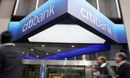 Lỗ đậm, Citigroup tách làm đôi