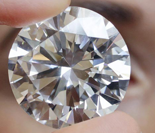 Thuế suất thuế tài nguyên với kim cương sẽ tăng từ 5% lên 12%.