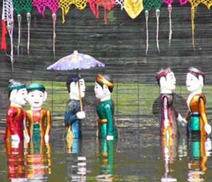 Trong nhiều loại hình nghệ thuật cổ truyền ở nước ta, múa rối nước là một trong những môn nghệ thuật được mời biểu diễn ở nhiều nước trên thế giới nhất.