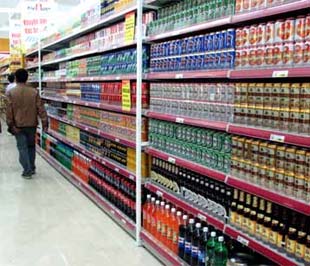 Năm 2009 là năm mở cửa hoàn toàn cho đầu tư nước ngoài về thương mại bán lẻ.