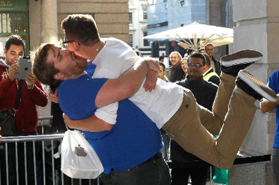 Sự hạnh phúc của nhân viên cũng đồng nghĩa với cơ hội tăng trưởng của doanh nghiệp.