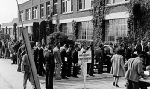 Khủng hoảng ở Mỹ: Nay có khác xưa?