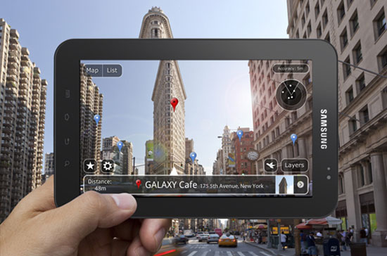 Samsung hiện là một trong những nhà cung cấp màn hình LCD và AMOLED lớn nhất thế giới, vì vậy hãng dùng màn hình Retina cũng không lạ lắm.