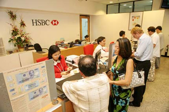 HSBC dự báo, với lãi suất giảm xuống, các hoạt động kinh tế của Việt Nam có thể sẽ sôi động hơn trong quý 3 và 4 năm nay.