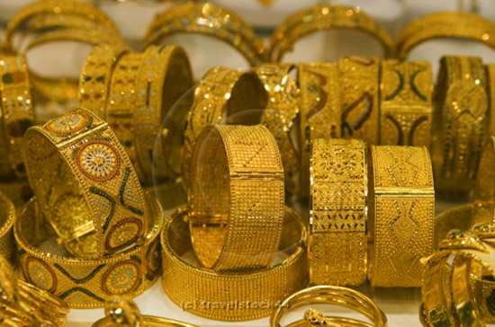 Tương tự như trong tuần trước, giới quan sát tiếp tục giữ thái độ thận trọng về khả năng đi lên của giá vàng tuần này. 