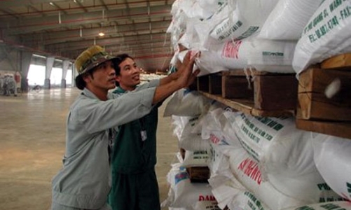 Lãi suất hạ, nhiều doanh nghiệp dửng dưng