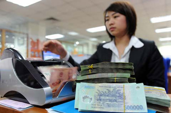 Xu hướng giảm lãi suất là khá rõ ràng với nhóm ngân hàng lớn, khi nguồn vốn của các ngân hàng này khá dồi dào.