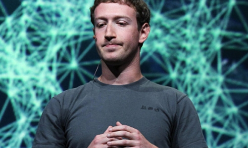 “Đã đến lúc CEO Facebook nên cầu cứu”