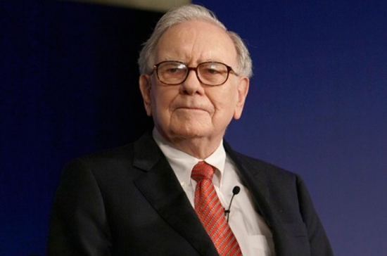 Warren Buffet, người giàu thứ 3 thế giới do tạp chí Forbes bình chọn, được mệnh danh "Nhà hiền triết của Omaha" bởi sự nhạy bén trong đầu tư của mình. 