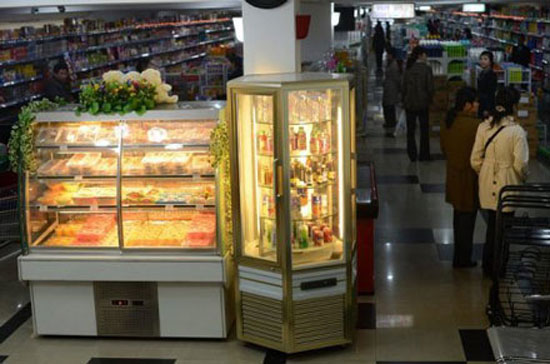 Bên trong một siêu thị ở Bình Nhưỡng.