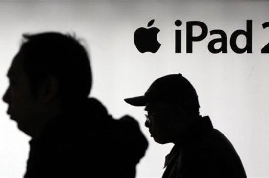 Bài học thứ nhất khi tới Trung Quốc kinh doanh là phải làm thế nào đó để nhà chức trách đứng về phía mình - Ảnh: AP.