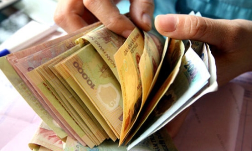 Kỳ vọng giảm lãi suất và phép thử thanh khoản ngân hàng