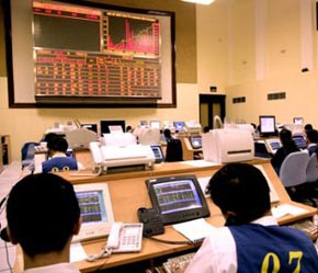 Mục tiêu của SSI là sẽ đưa công ty quản lý quỹ sắp thành lập trở thành công ty quản lý quỹ lớn nhất Việt Nam sau 3 năm hoạt động.