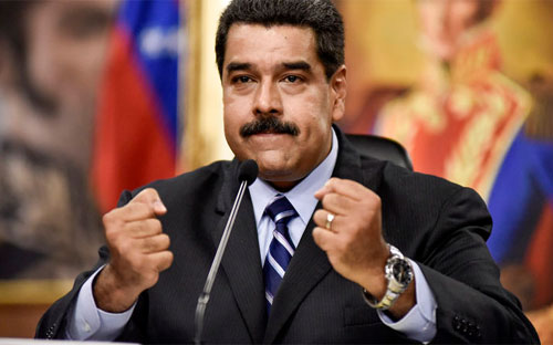 Tổng thống Venezuela Nicolas Maduro phát biểu trong một cuộc họp báo ngày 17/5 ở Caracas - Ảnh: Bloomberg.<br>