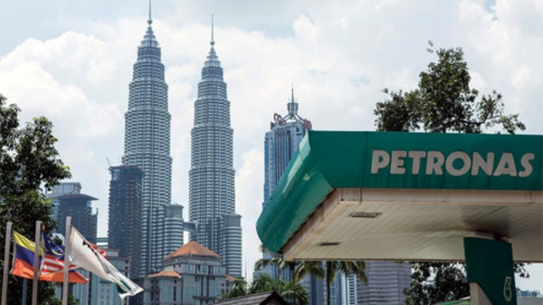 “Đại gia” dầu khí Malaysia sa thải 1.000 nhân viên