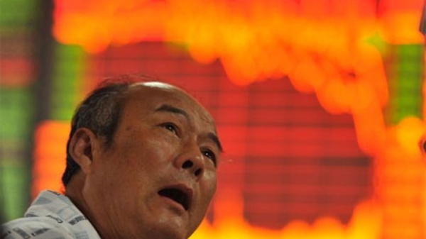 Bị bán tháo, chứng khoán Trung Quốc sụt hơn 6%