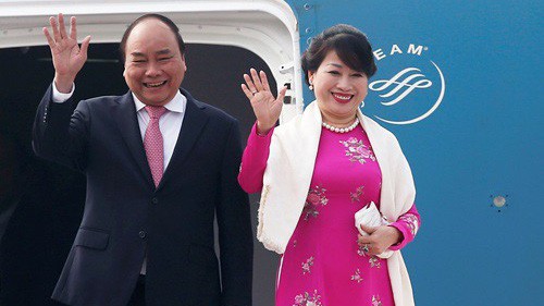 Chuyến thăm 3 nước châu Âu của Thủ tướng Nguyễn Xuân Phúc sẽ có phu nhân tháp tùng.