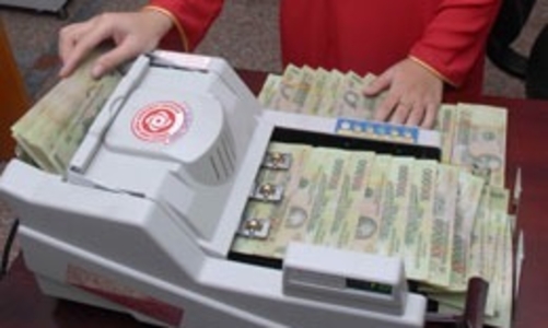 Nếu tính thêm Vinashin, nợ xấu ngân hàng tăng 0,7%