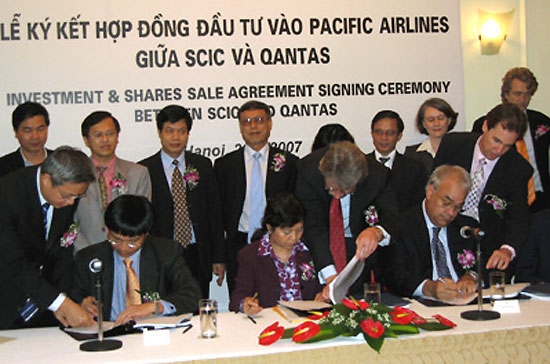 Ngày 26/4/2007, Qantas ký hợp đồng đầu tư vào Pacific Airlines (nay là Jestar Pacific Airlines), một bước trong kế hoạch tái cơ cấu lại hãng hàng không này mà SCIC là đầu mối triển khai.