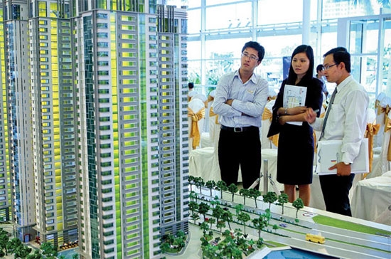 Thị trường khó khăn nhưng vay đầu tư, xây cao ốc văn phòng vẫn tăng mạnh.