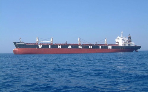 Theo thống kê, thời kỳ cao điểm năm 2007, tổng số lao động của Vinashin 
lên tới 70.000 người, đến đầu năm 2010 chỉ còn 54.000 người và đầu năm 
2012 chỉ còn 34.000 người và tháng 8/2012, chỉ còn 30.000 người - Ảnh minh họa.<br>