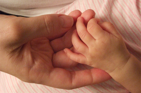 Sự trợ giúp của cộng đồng là hết sức quý giá đối với những em nhỏ có hoàn cảnh kém may mắn.