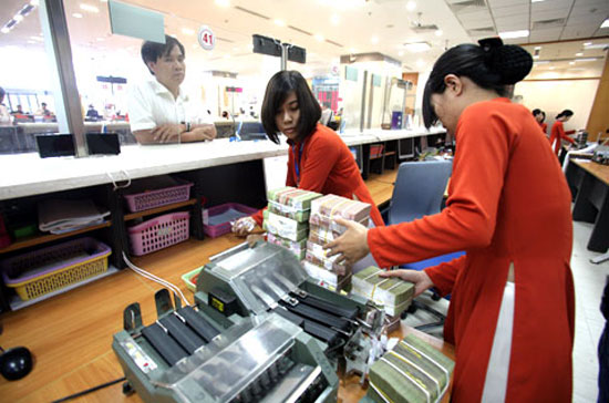 Lĩnh vực ngân hàng tỏ ra vượt trội trong việc thu hút vốn đầu tư ngoài ngành kinh doanh chính của doanh nghiệp nhà nước.