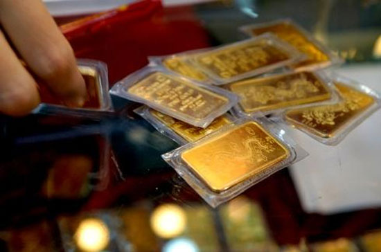 Giá vàng tại thị trường trong nước đang dần lập lại trật tự sau khoảng hơn chục ngày “loạn giá”.