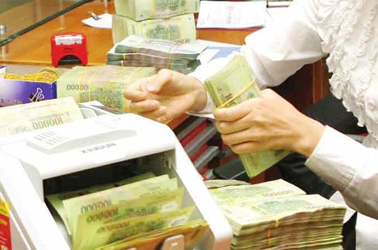 Với việc Thông tư số 30 của Ngân hàng Nhà nước có hiệu lực từ 1/10 này, lãi suất huy động VND các kỳ hạn cực ngắn trên thị trường đã giảm mạnh, nhưng cơ cấu các kỳ hạn chia theo ngày vẫn không có nhiều thay đổi.