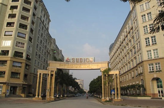 Cổ đông sẽ hồi hộp chờ đợi xem việc xử lý tỷ lệ cổ phần của Tập đoàn Sông Đà trong Sudico như thế nào.