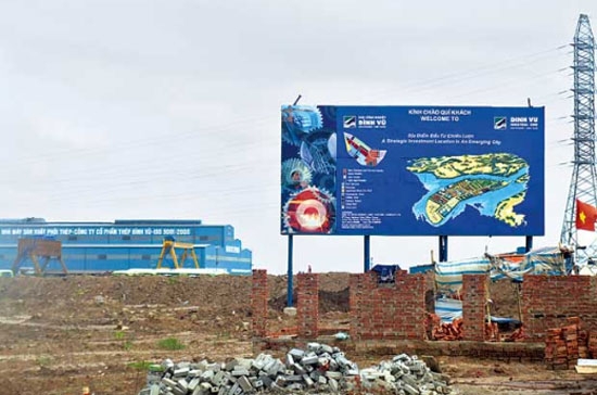 Với cách tính đơn giá tiền cho thuê đất mới, từ nay đến cuối năm, chắc chắn ngân sách sẽ tăng thu đáng kể từ đất đai và điều này sẽ là gánh nặng cho phía cộng đồng doanh nghiệp.