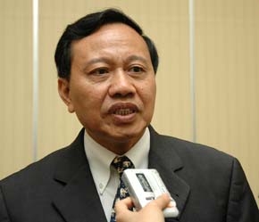 Thứ trưởng Lương Văn Tự.