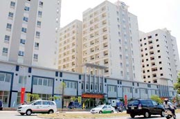 Một góc chung cư Tân Mỹ phục vụ nơi ở mới cho người dân trên rạch Ụ Cây tại quận 8, Tp.HCM.