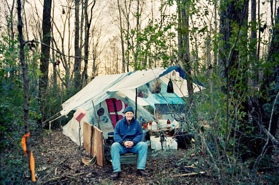 Số người Mỹ sống trong nghèo đói đã tăng lên 46,2 triệu người trong năm 2010, tức là cứ 6 người thì có một người thuộc diện đói nghèo - Ảnh: THX.