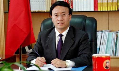 Quan chức Trung Quốc mang đồng hồ hàng hiệu