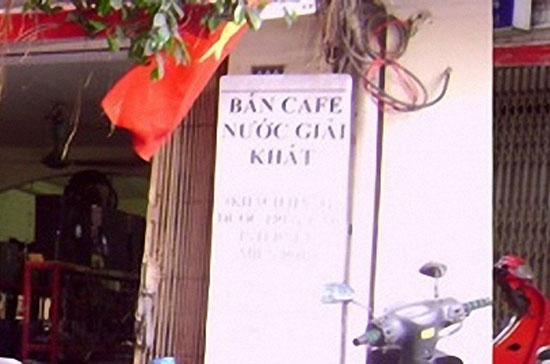 Biến quán game thành quán cafe, một kiểu "lách luật" được cho là thức thời.