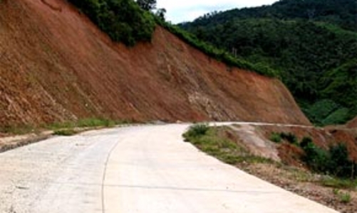 Vốn đầu tư cho giao thông vận tải giải ngân chậm