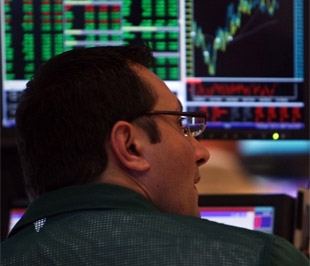 Trong tuần, chỉ số Dow Jones tăng 3,99%, chỉ số S&P 500 lên 4,13% và chỉ số Nasdaq tiến thêm 4,21% - Ảnh: Getty Images.