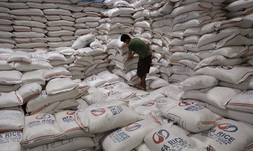 Kinh tế 24h qua: “Bão” lương thực bắt đầu nổi